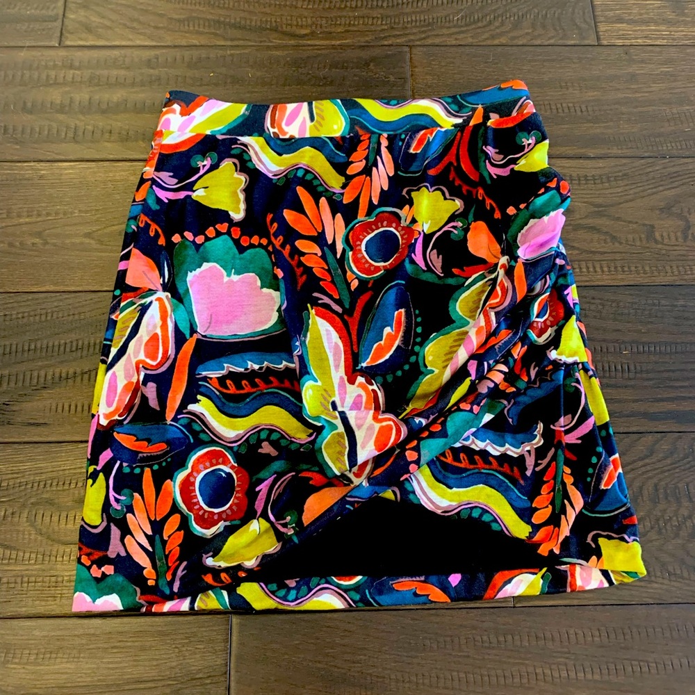 zara TRF skirt, USA M or MEX 28
